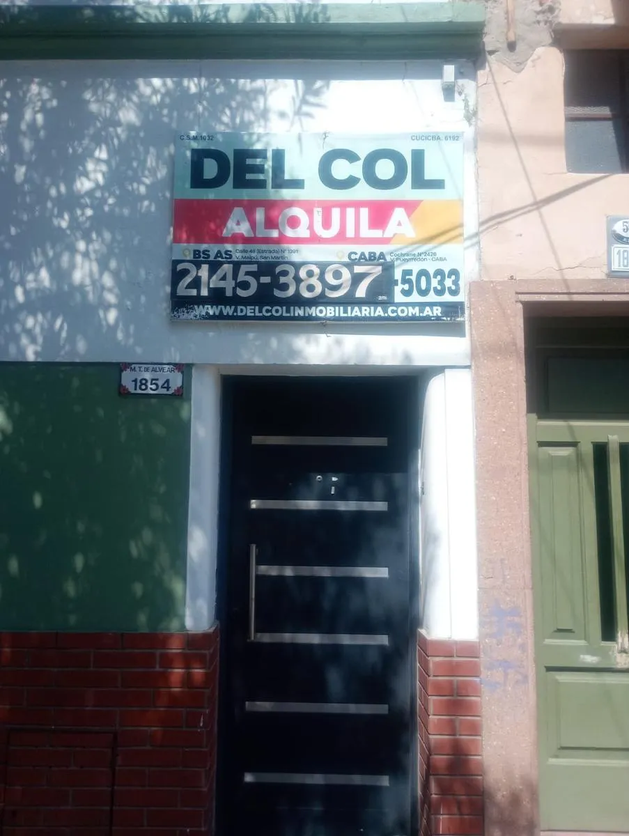 Two and a half-room apartment with private courtyard in General San Martín