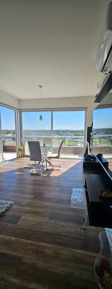 Furnished one-bedroom apartment with river view in Tigre