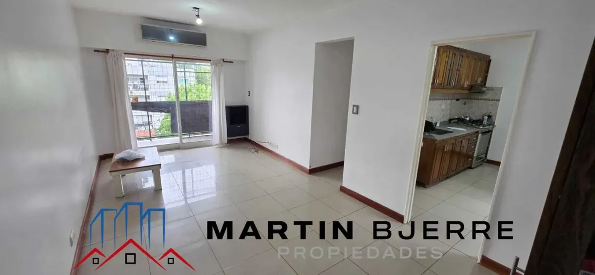 Three-room apartment in Barrio Alas, Ciudad Evita, La Matanza