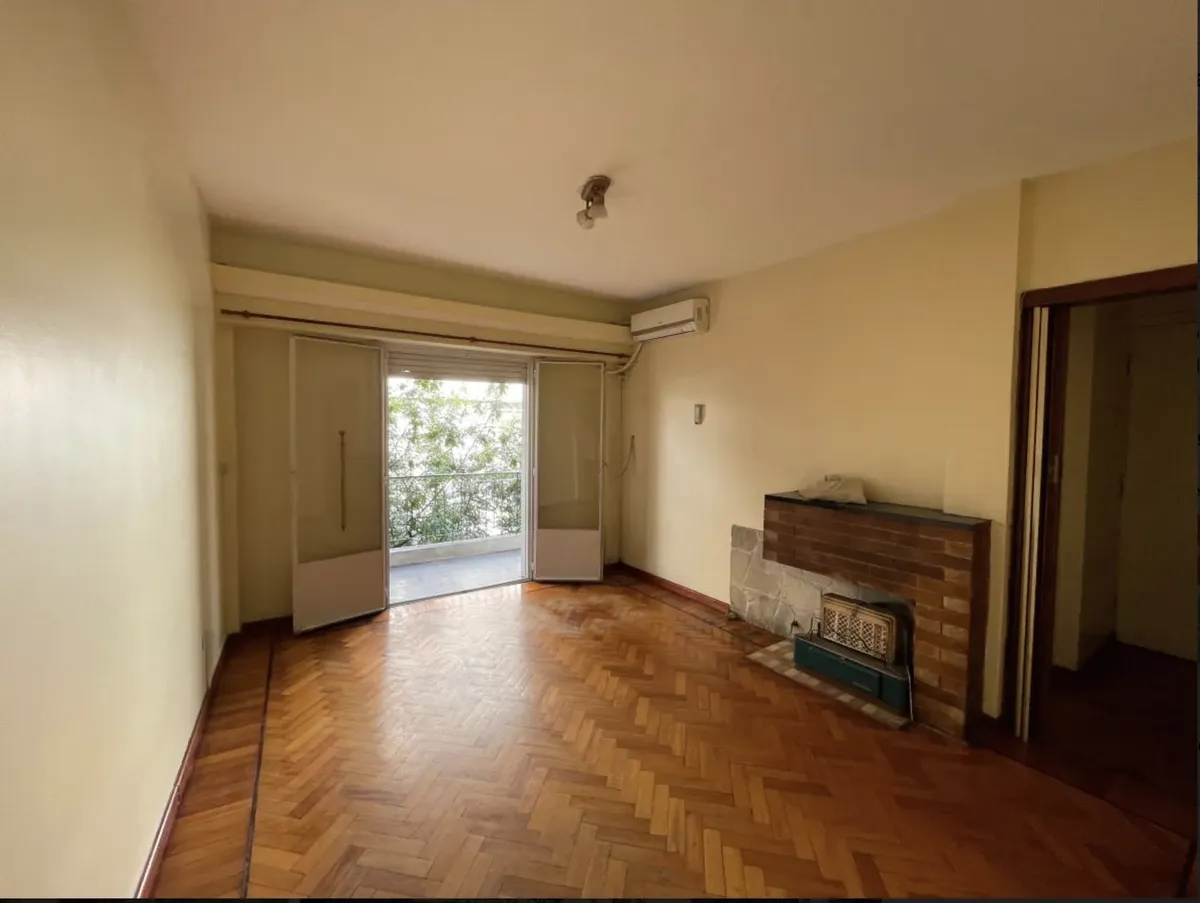 Departamento de 3 ambientes con balcón en Belgrano