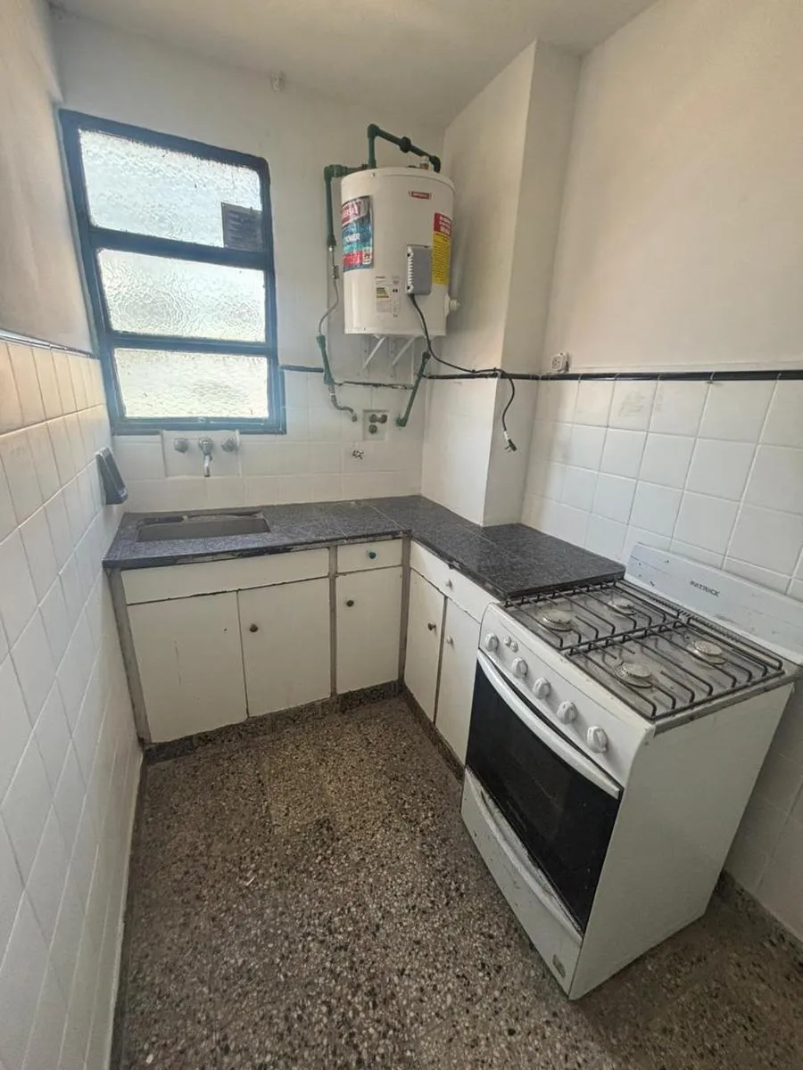 Apartamento de dois ambientes com 1 quarto para alugar em San Telmo