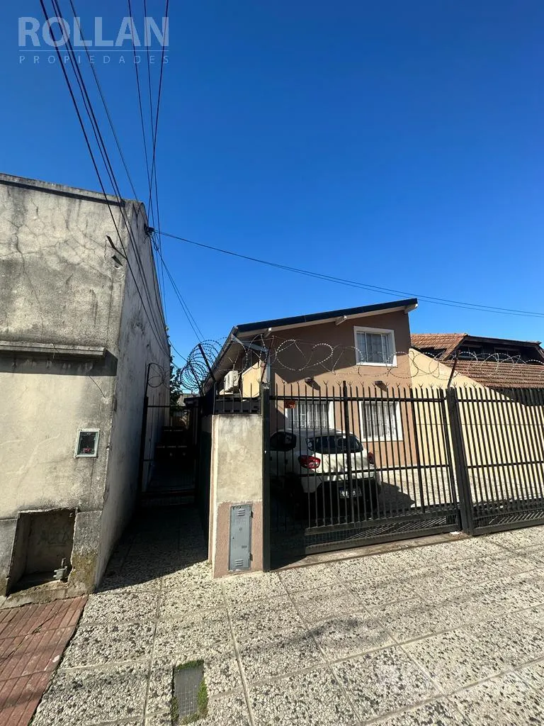 Two-room ground-floor or upper unit with private patio in General San Martín