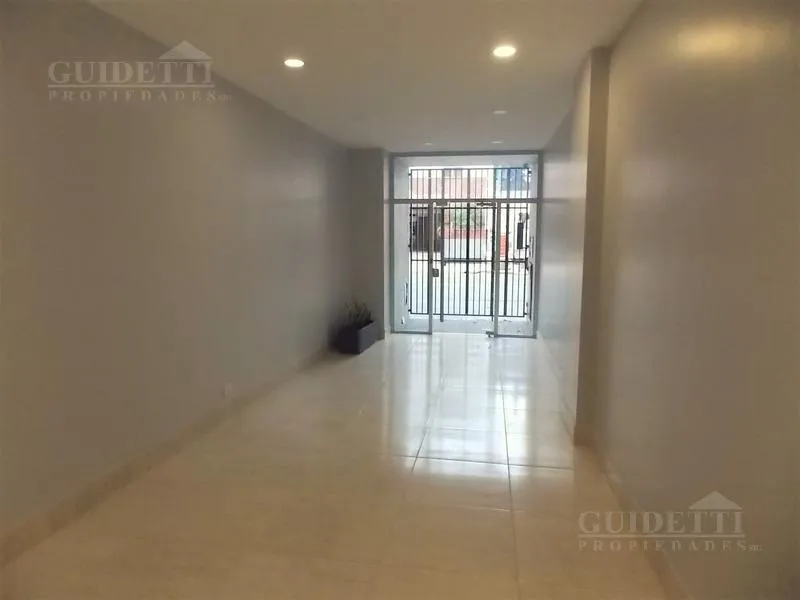 Semipiso a estrenar de 4 ambientes con balcón aterrazado en Flores