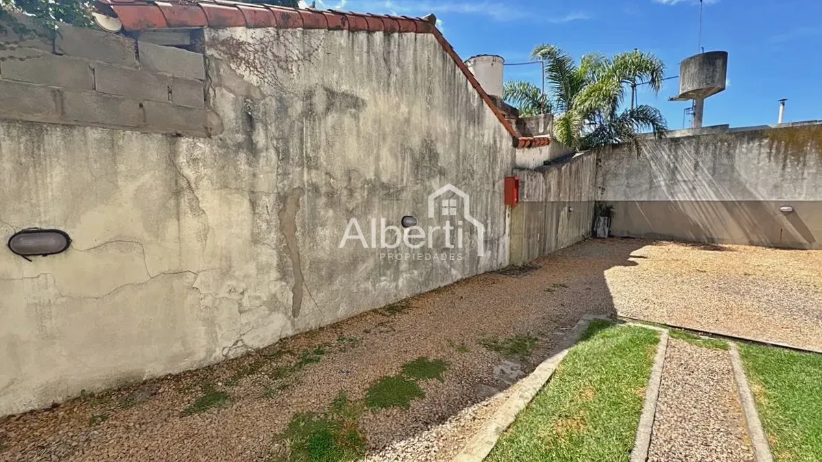 Departamento de 2 ambientes con cochera en Haedo Norte