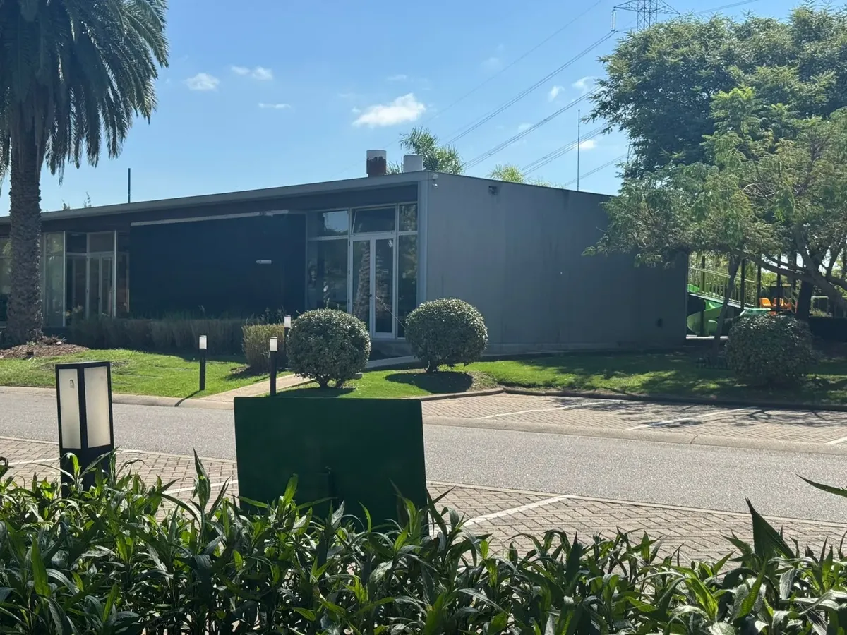 Six-room house in Los Lagos, Nordelta (Tigre)