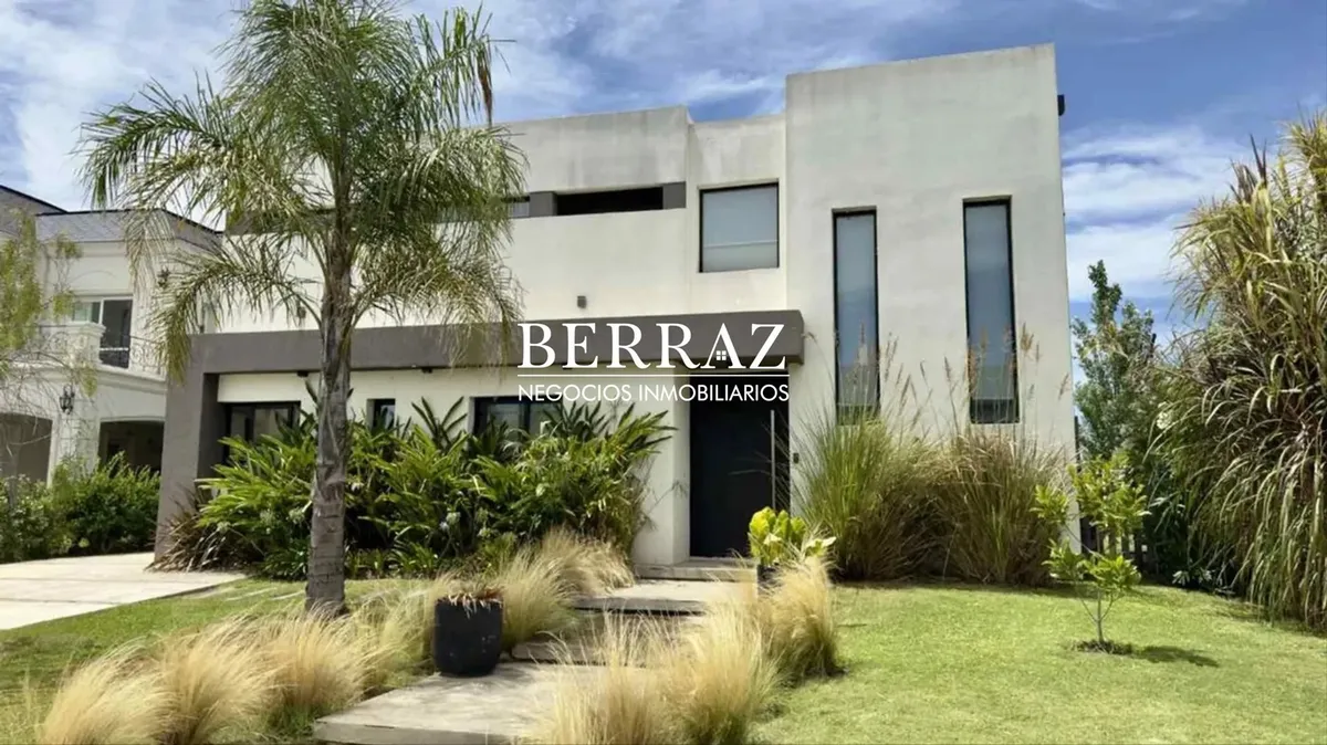 Casa de 4 dormitórios em San Gabriel, Villanueva