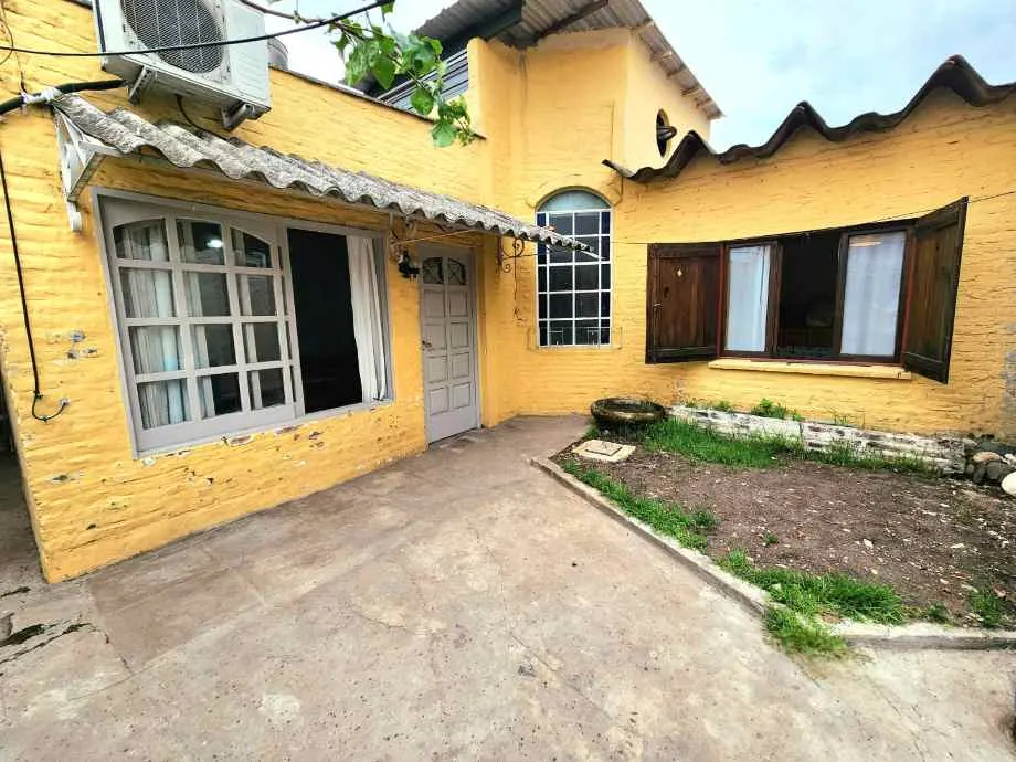 Casa em PH para aluguel em Ituzaingó Norte