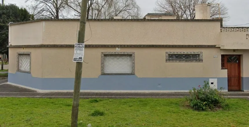 Two-room apartment with terrace in Quilmes Oeste