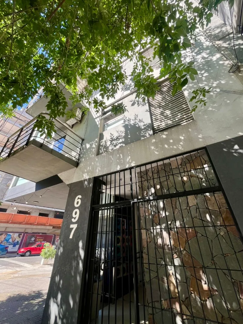 Квартира-студия с балконом в Almagro