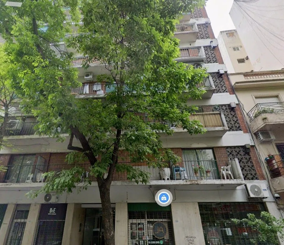 Apartamento de 3 ambientes em Recoleta com pátio no 1º andar