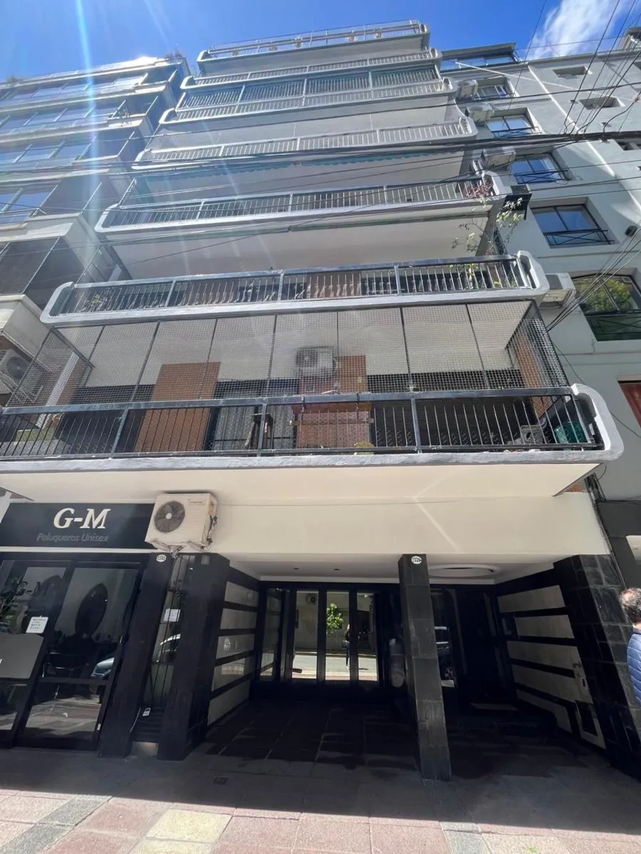 Apartamento de dois ambientes no 4º andar de fundos em Palermo