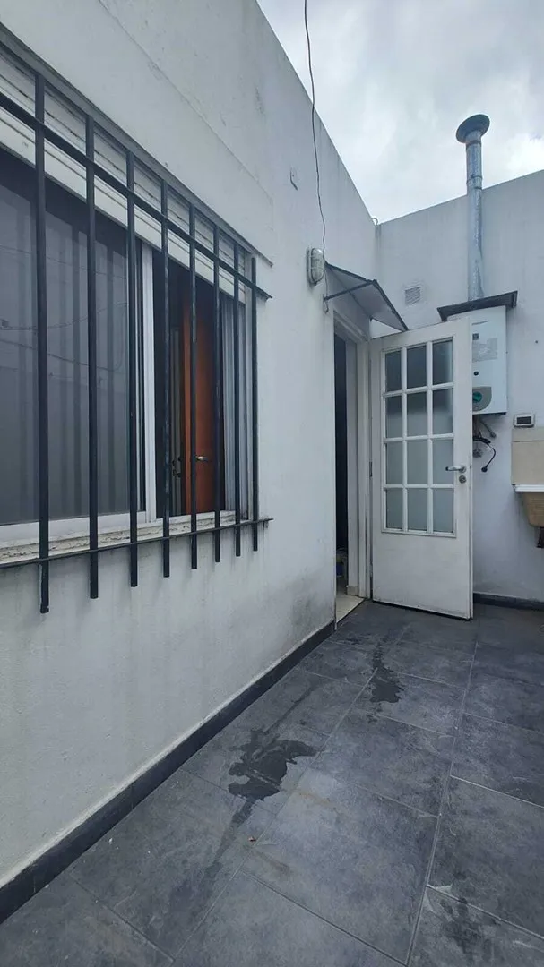 Departamento En Alquiler En Villa Sarmiento, Morón, G.b.a. Zona Oeste