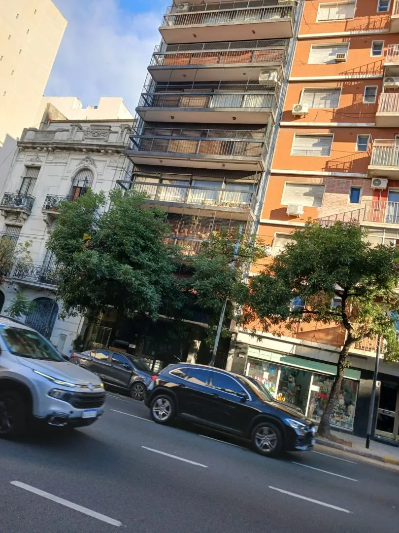 Departamento de 2 ambientes en San Cristóbal al contrafrente