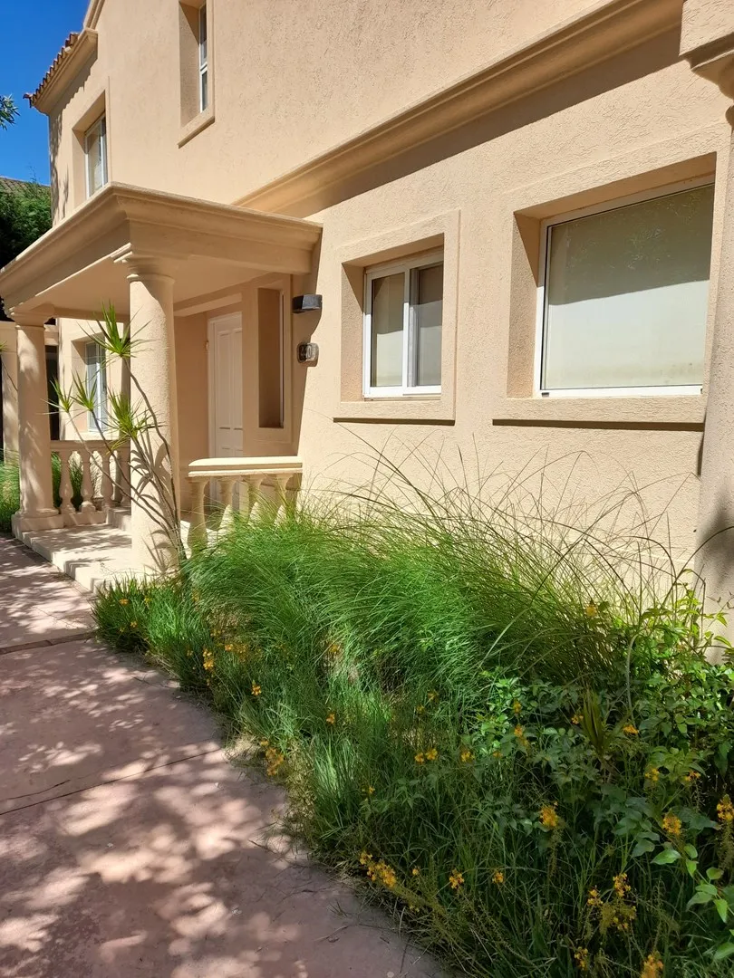 Аренда четырёхспальной квартиры в Tigre (Talar del Lago 1)