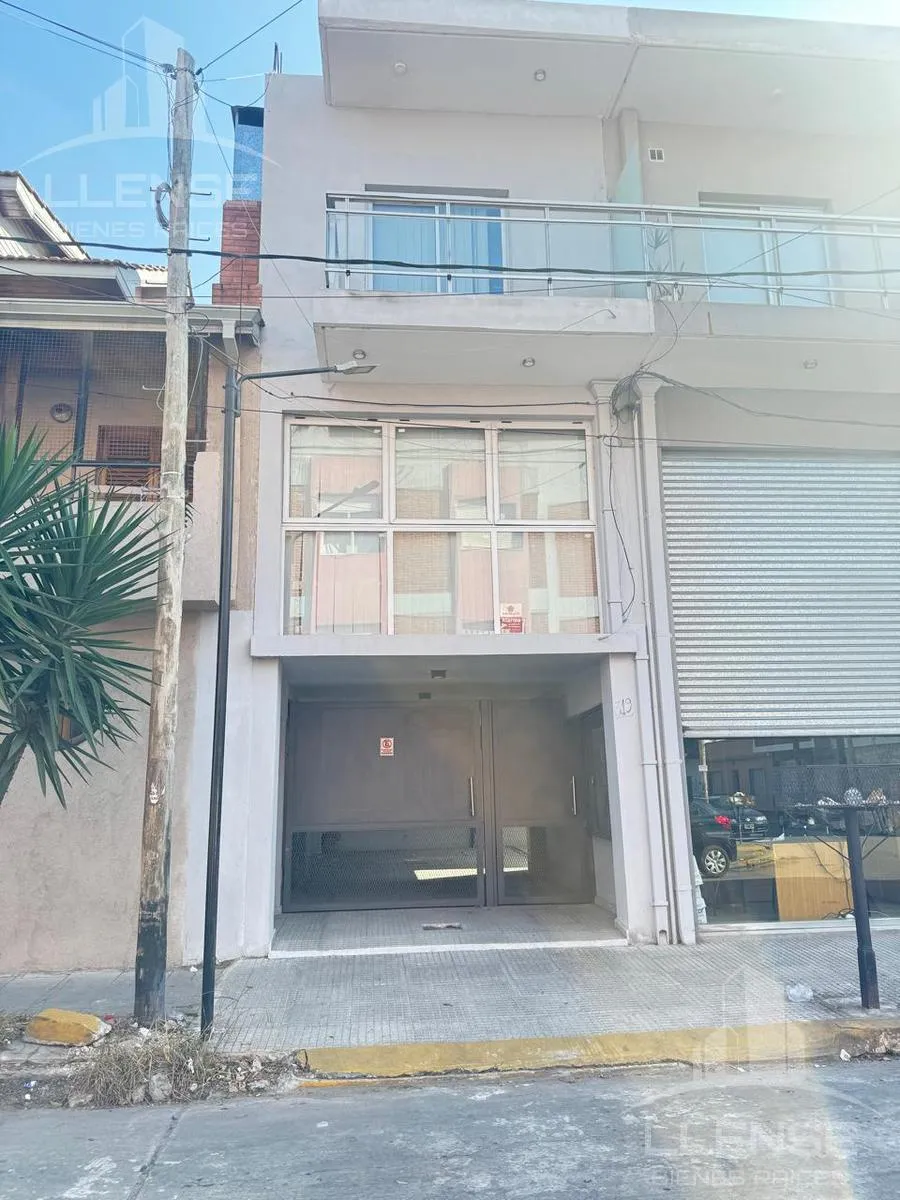 Apartamento de dois ambientes em Ezpeleta Este