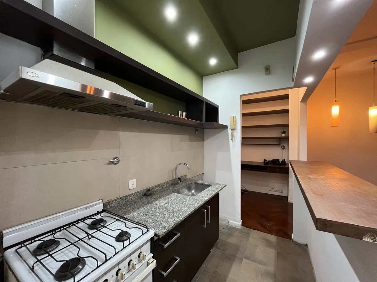 PH a estrenar de 2 ambientes con patio propio en Monserrat