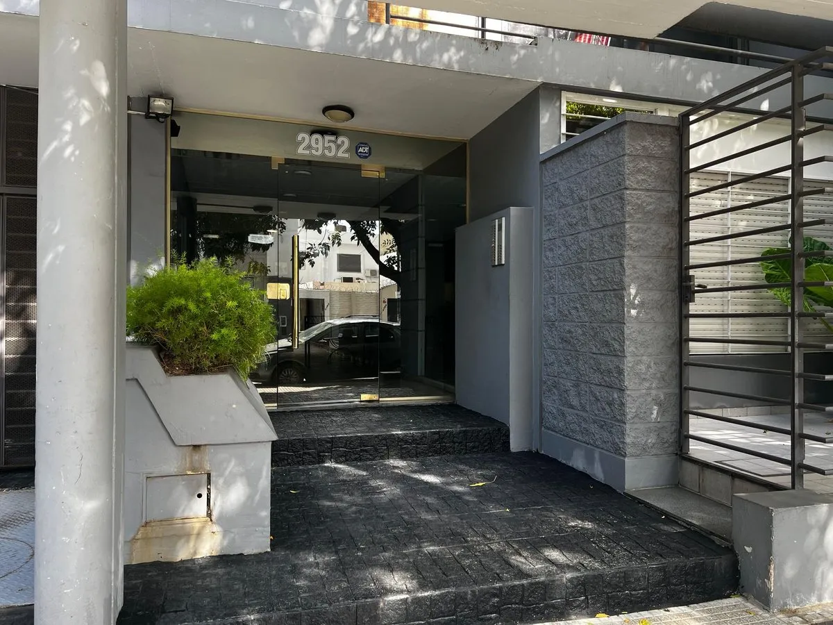 Furnished studio apartment with private patio in Núñez