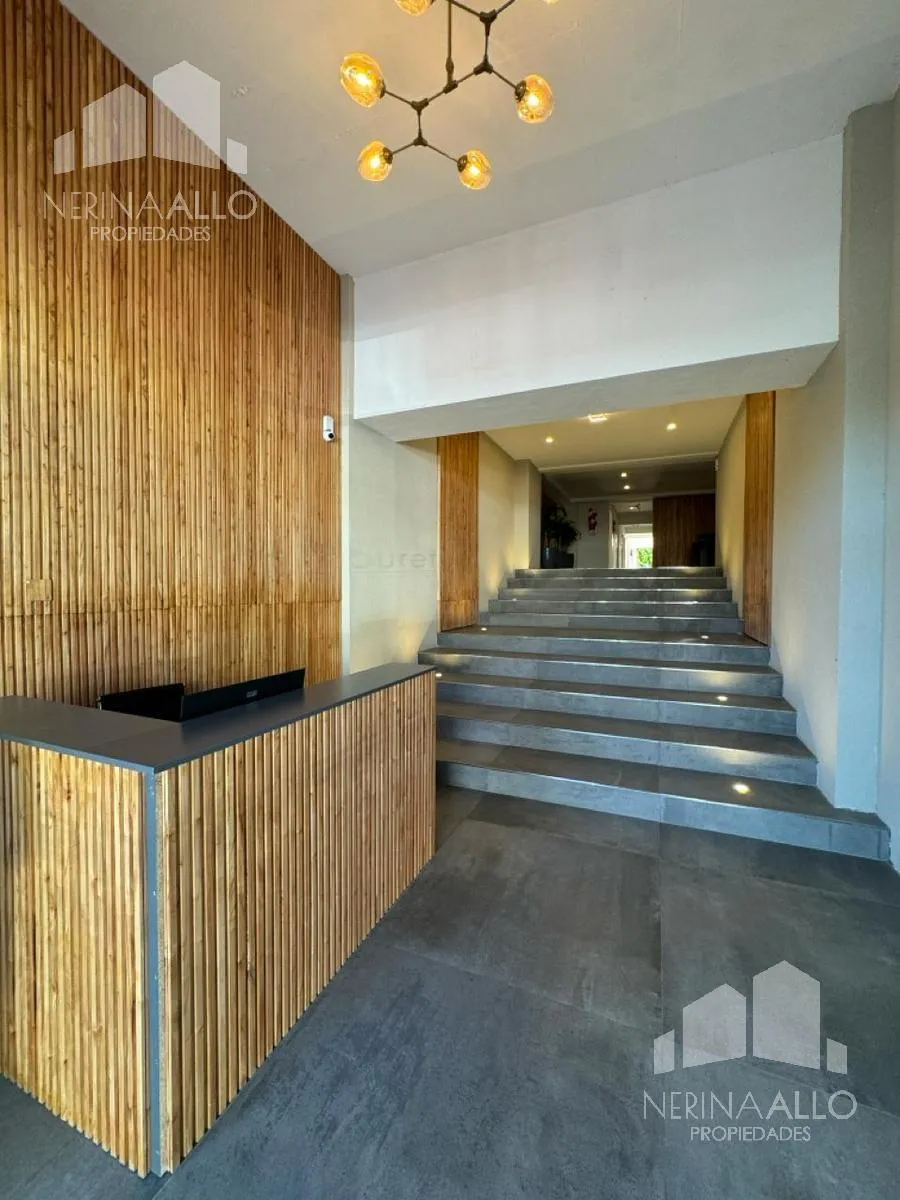 Квартира с двумя комнатами и (закреплённым) парковочным местом в Ituzaingó Centro