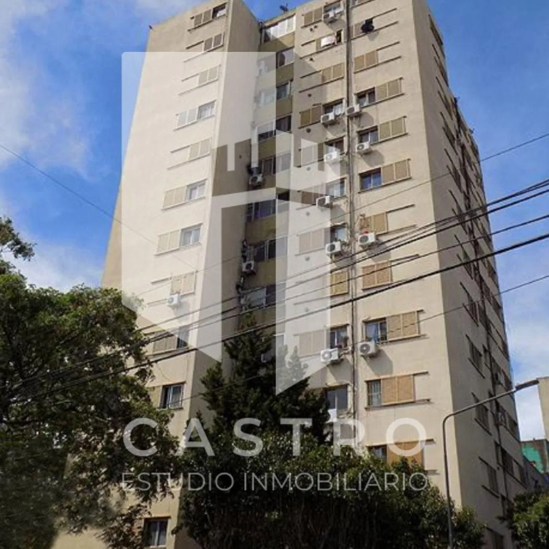 Трёхкомнатная квартира с 3 спальнями в Hurlingham