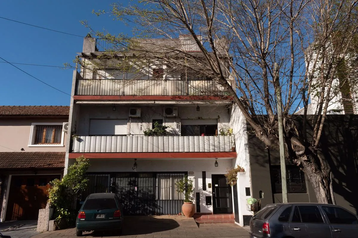 Apartamento de dois ambientes no 1º andar por escada em Martínez