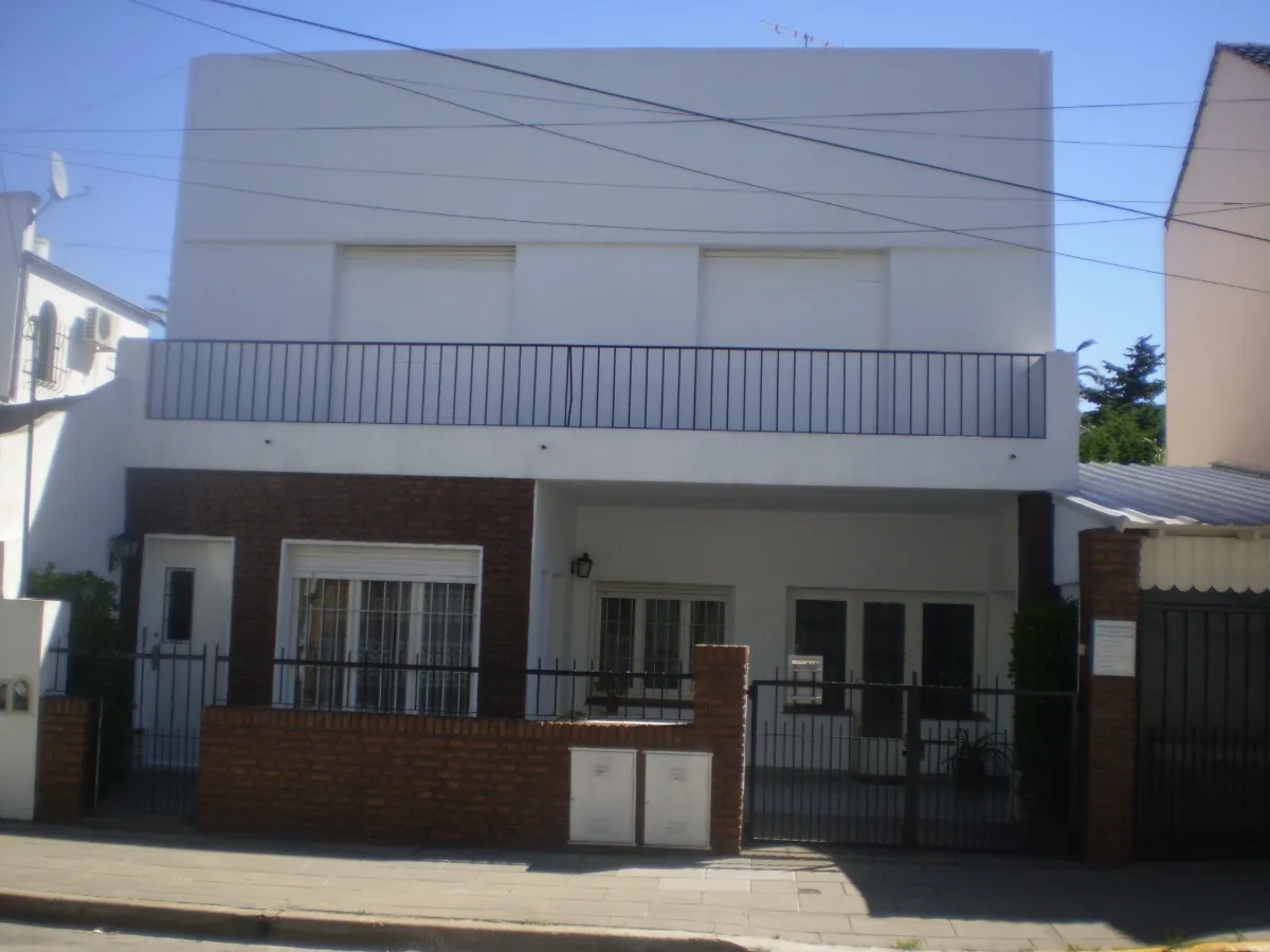 Two-bedroom apartment on the upper floor in Victoria