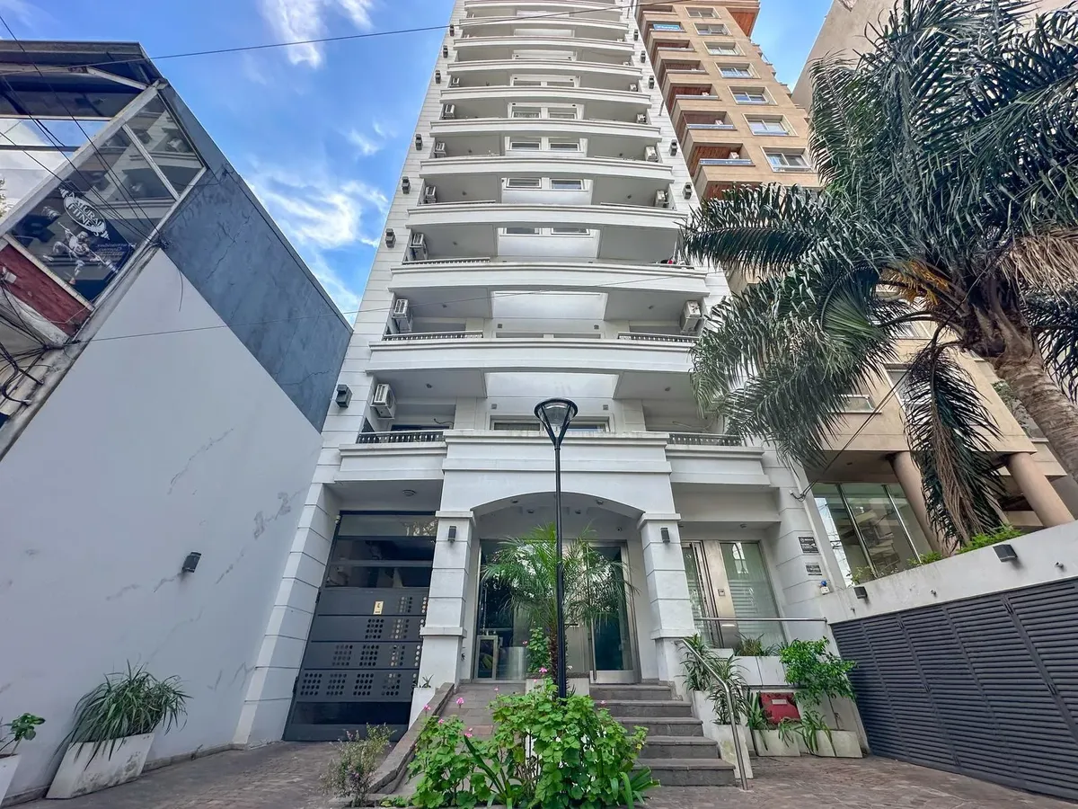 Apartamento de três quartos em Lanús Oeste