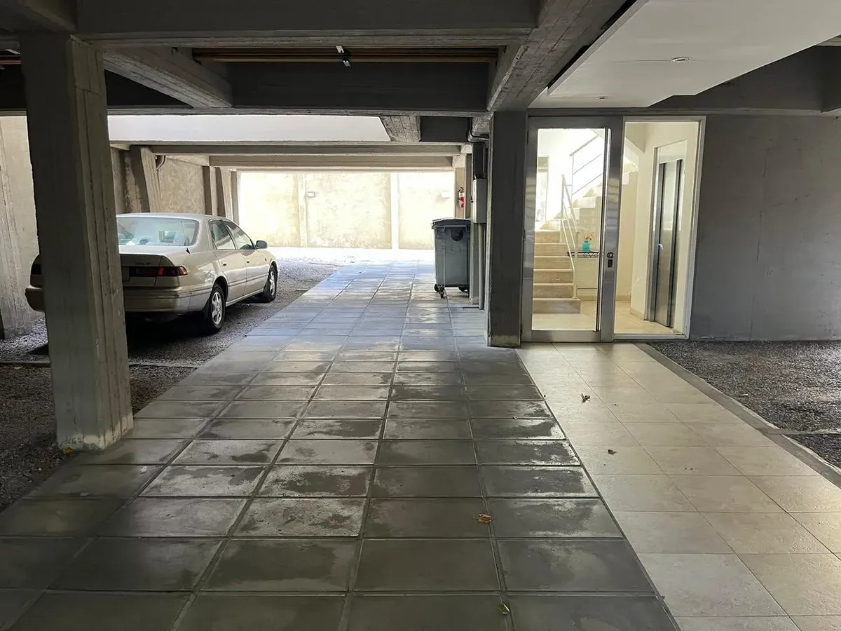 Two-room apartment with balcony in Victoria