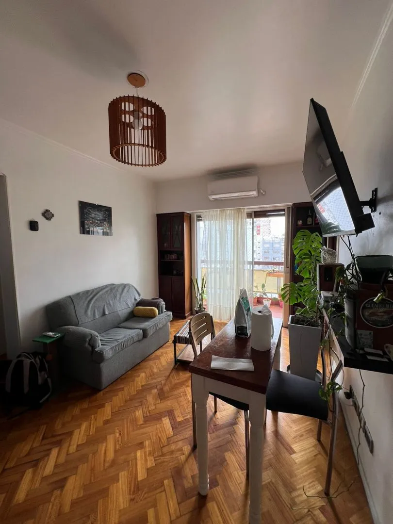 Apartamento de 2 ambientes sem mobília em Caballito