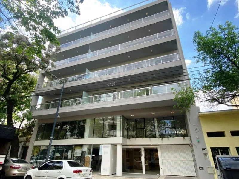 Квартира-студия в San Nicolás с балконом и видом во двор