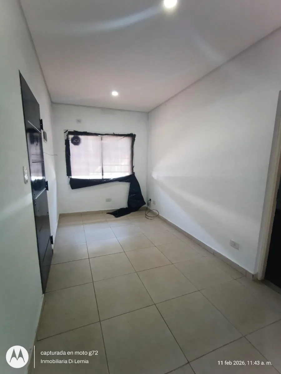 PH de 3 ambientes al frente en Wilde