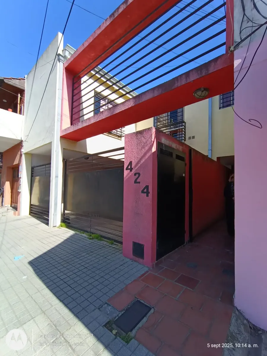 PH с 1 спальней и двумя патио в Avellaneda