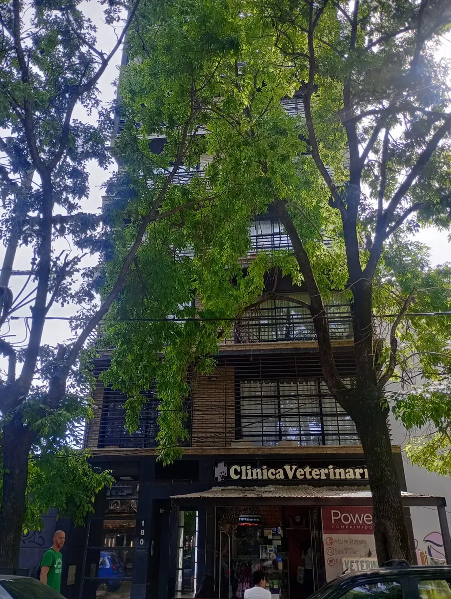 Departamento De 2 Ambientes En Ezeiza - Alquiler