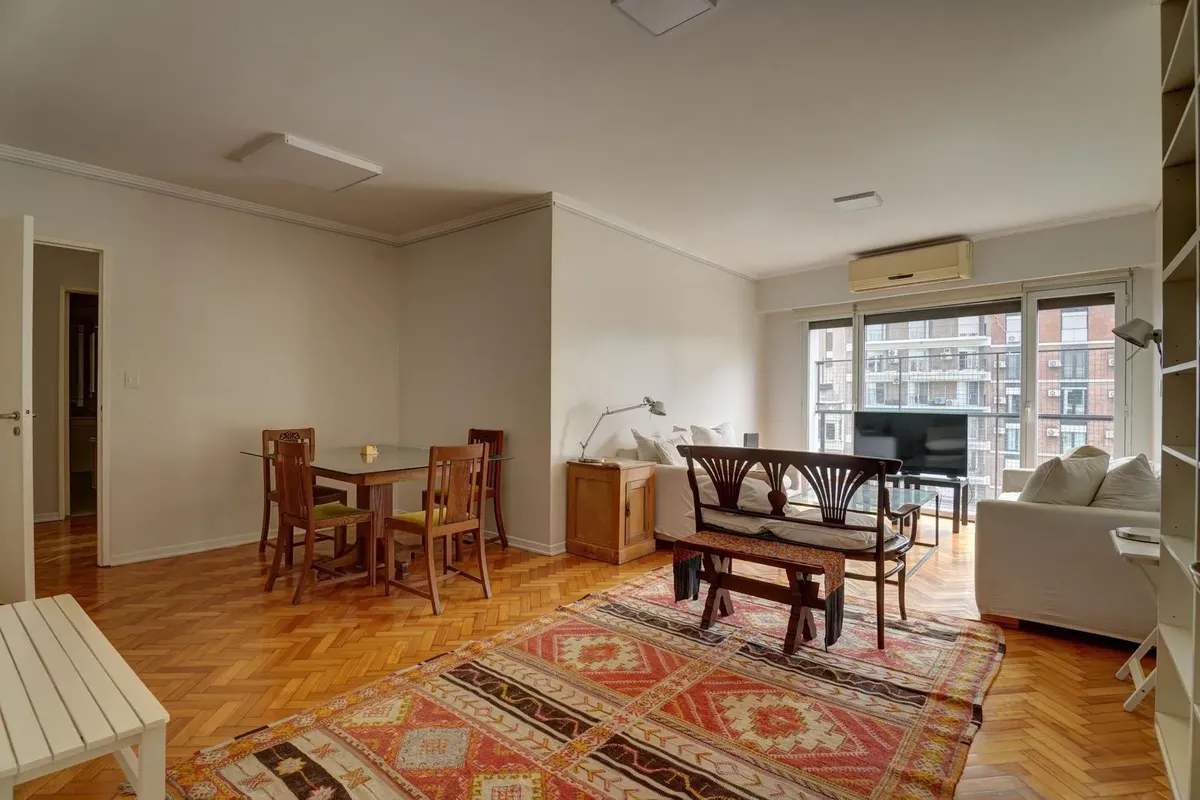 Четырёхспальная квартира с балконом и кладовой в Recoleta