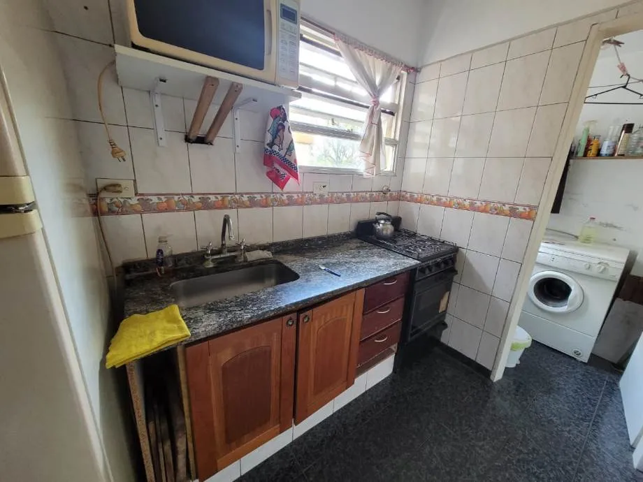 Apartamento de 3 ambientes com 2 dormitórios em Ituzaingó Norte
