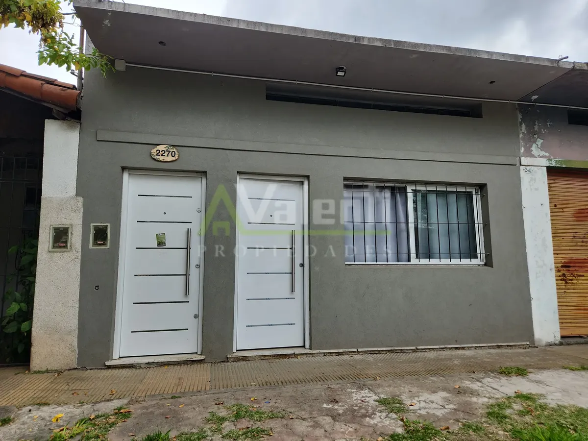 Kitnet novo (nunca habitado) com depósito em Parque Johnston, Hurlingham