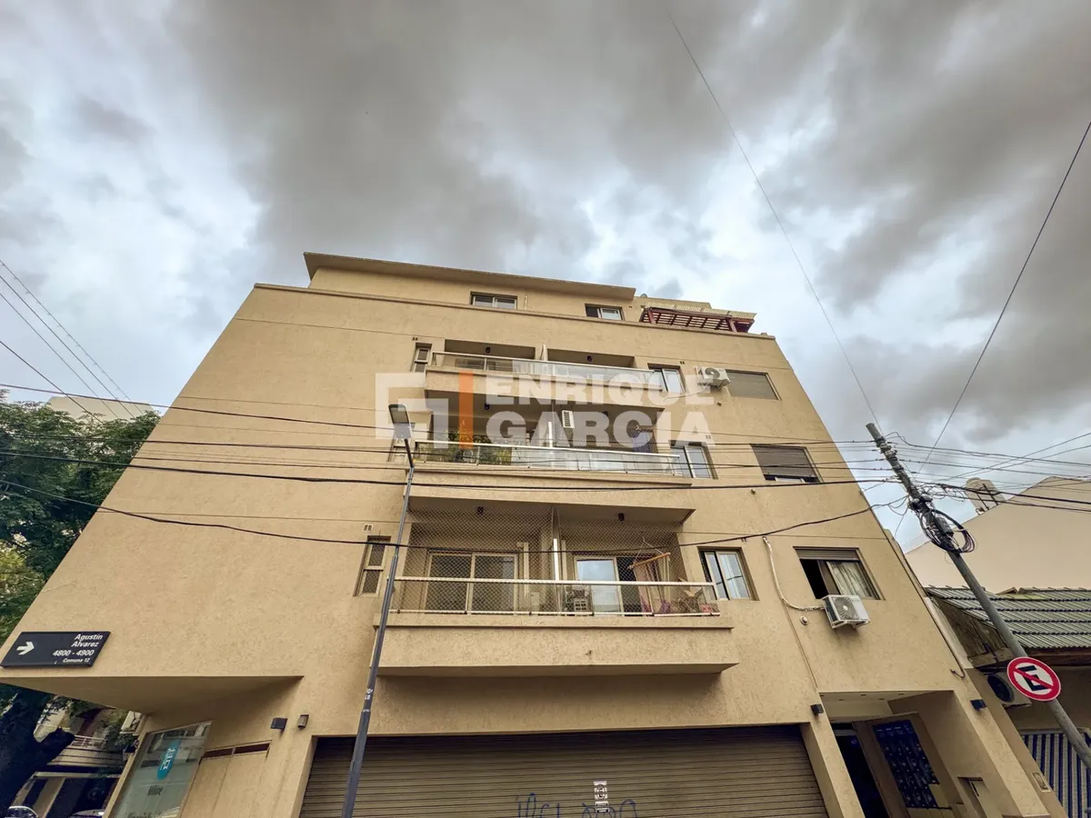 Departamento de 2 ambientes con escritorio al frente en Villa Pueyrredón