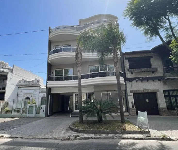 Semipiso de 3 ambientes en Haedo Norte