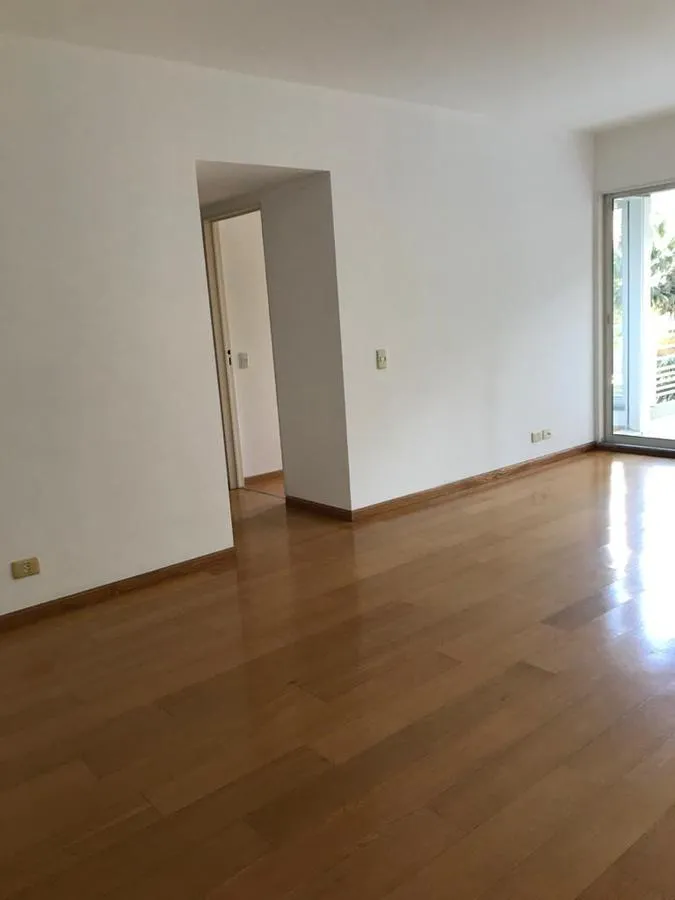 Квартира с 2 спальнями и парковкой в Vicente López (Olivos-vías/rio)