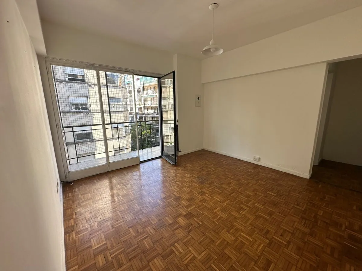 Apartamento de dois ambientes com 1 quarto em Recoleta