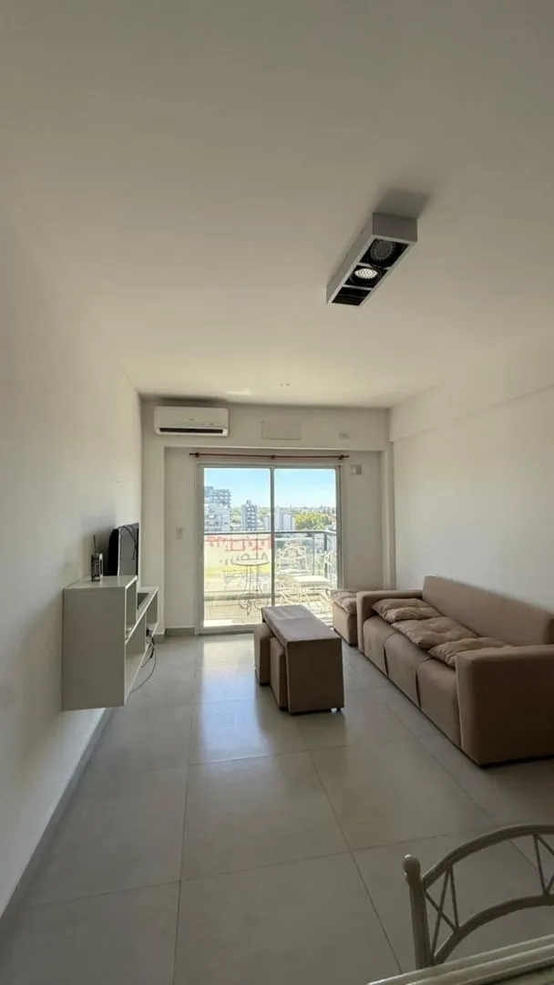 Apartamento de dois ambientes com 1 quarto em Caseros