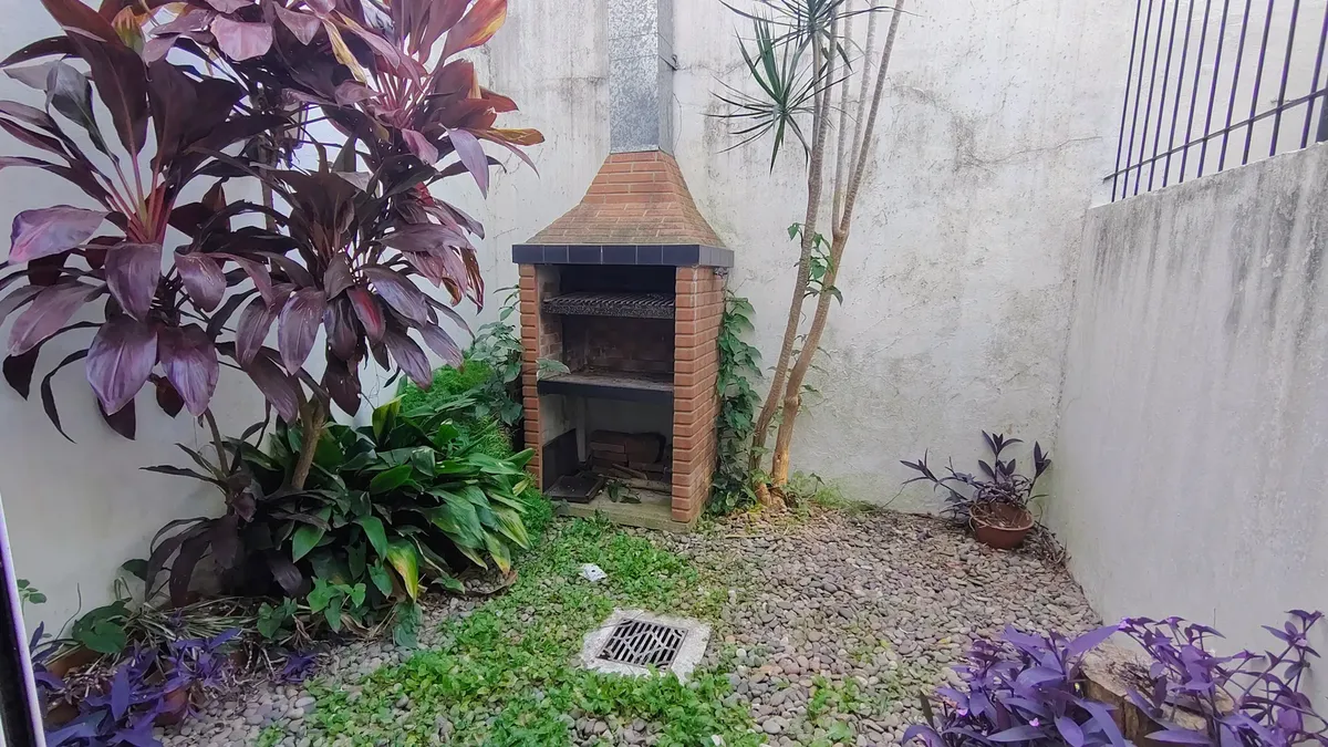 Alquiler Ph 2 Dorm. Garage Jardín Olivos