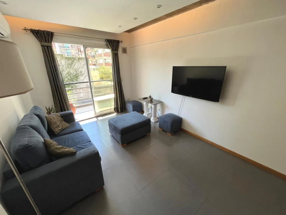 Меблированная квартира с 1 спальней в Núñez