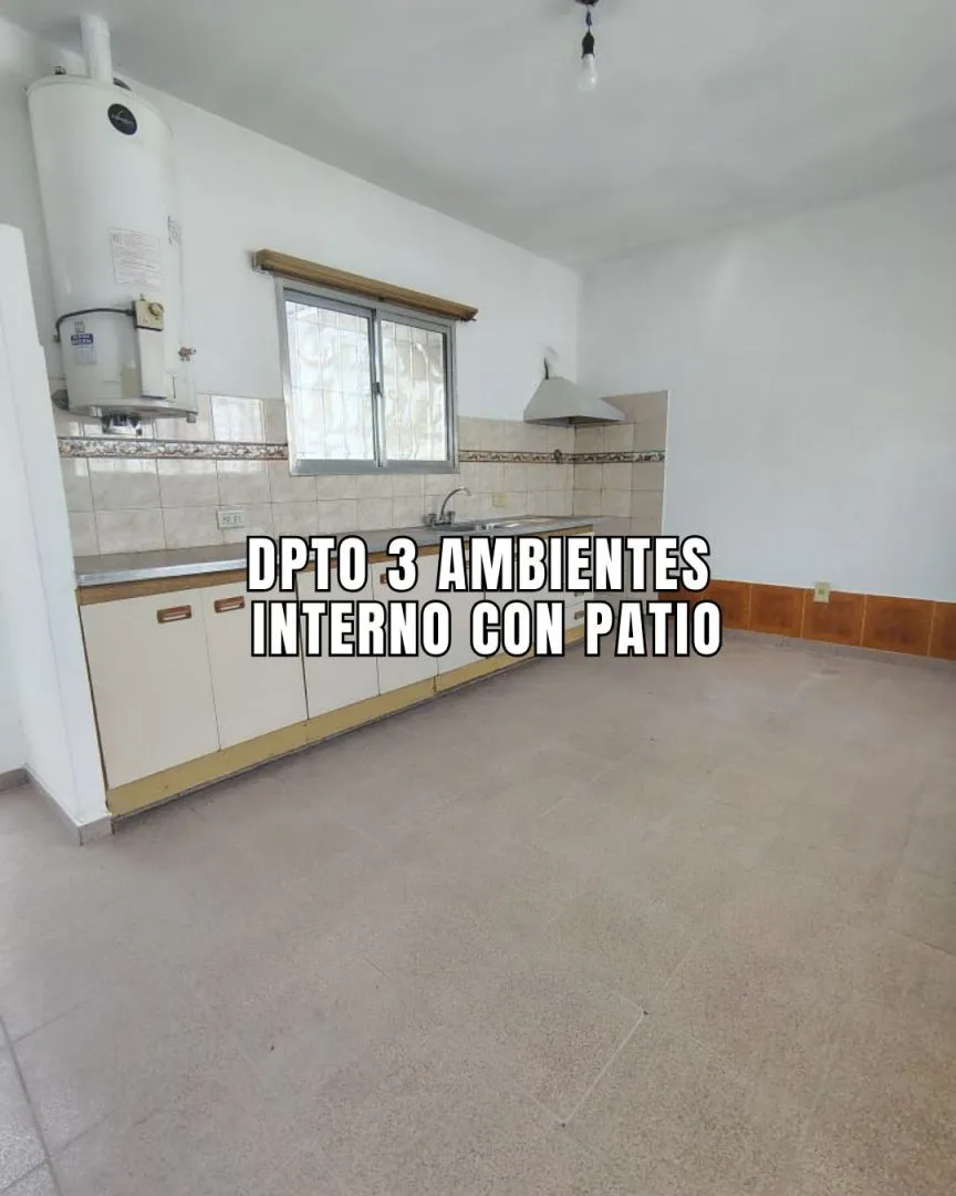 Apartamento de 3 ambientes por corredor em Lanús Oeste