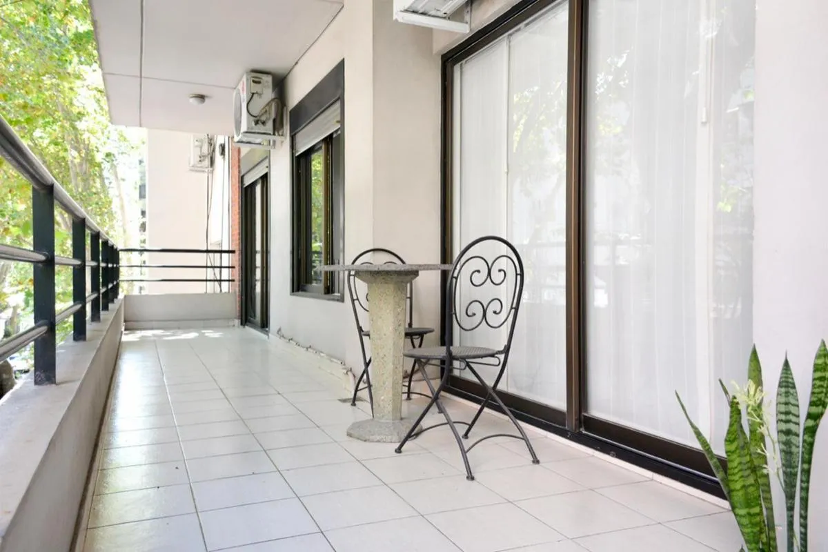 Apartamento de três ambientes com 2 dormitórios em Palermo