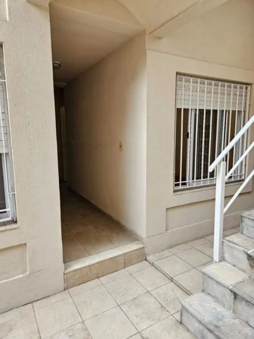 Departamento de 2 ambientes con patio en Ramos Mejía Sur