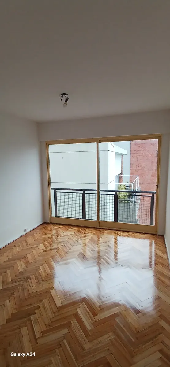 Apartamento de dois ambientes com 1 quarto em Colegiales