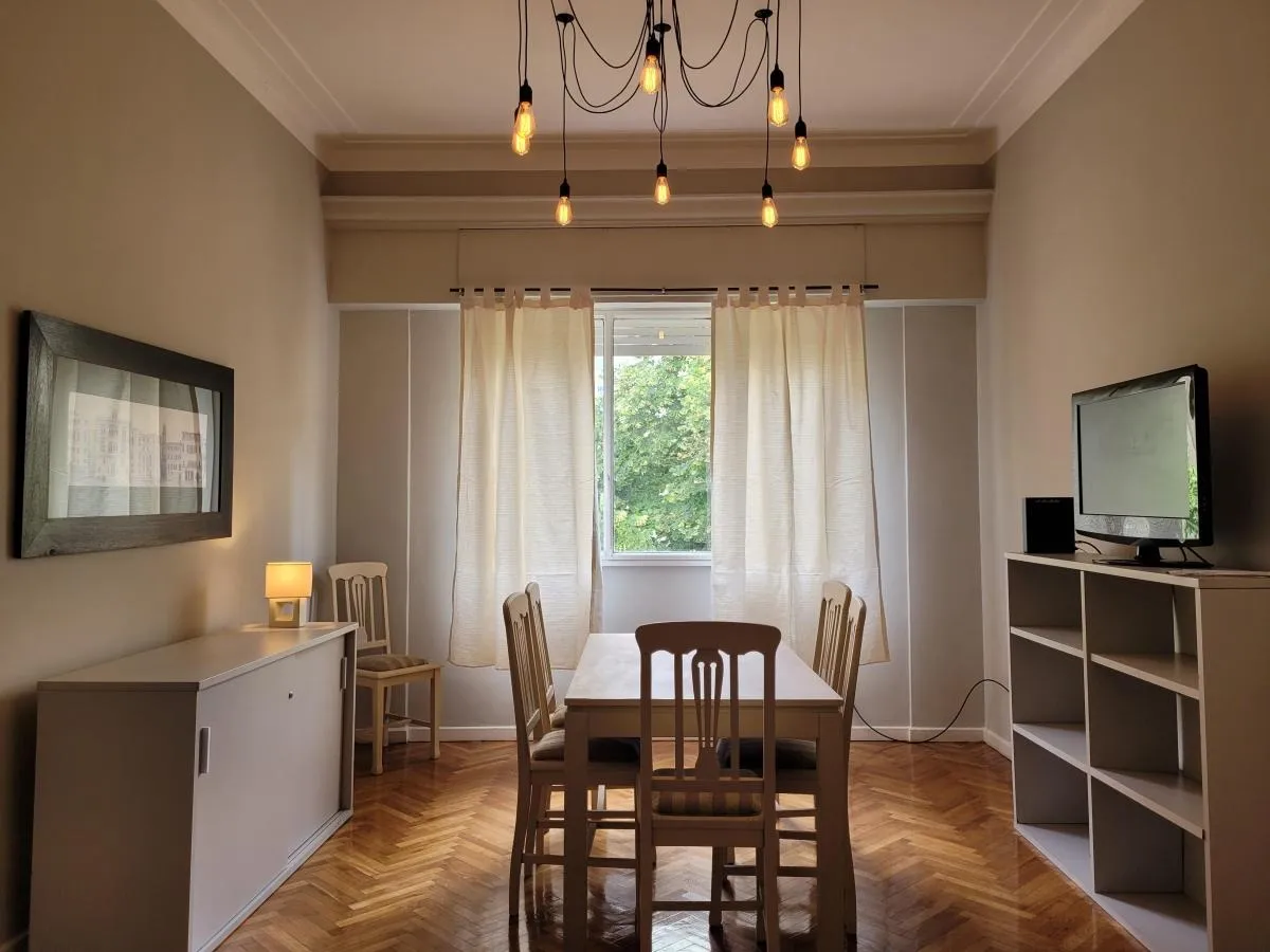 Departamento amoblado de 3 ambientes en Monserrat