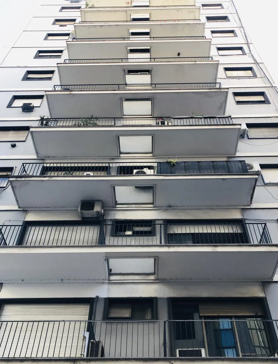 Apartamento de 2 ambientes com varanda em San Nicolás