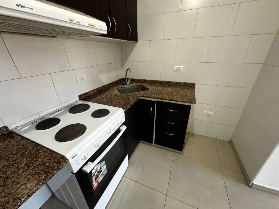 Departamento En Alquiler En Moreno Centro