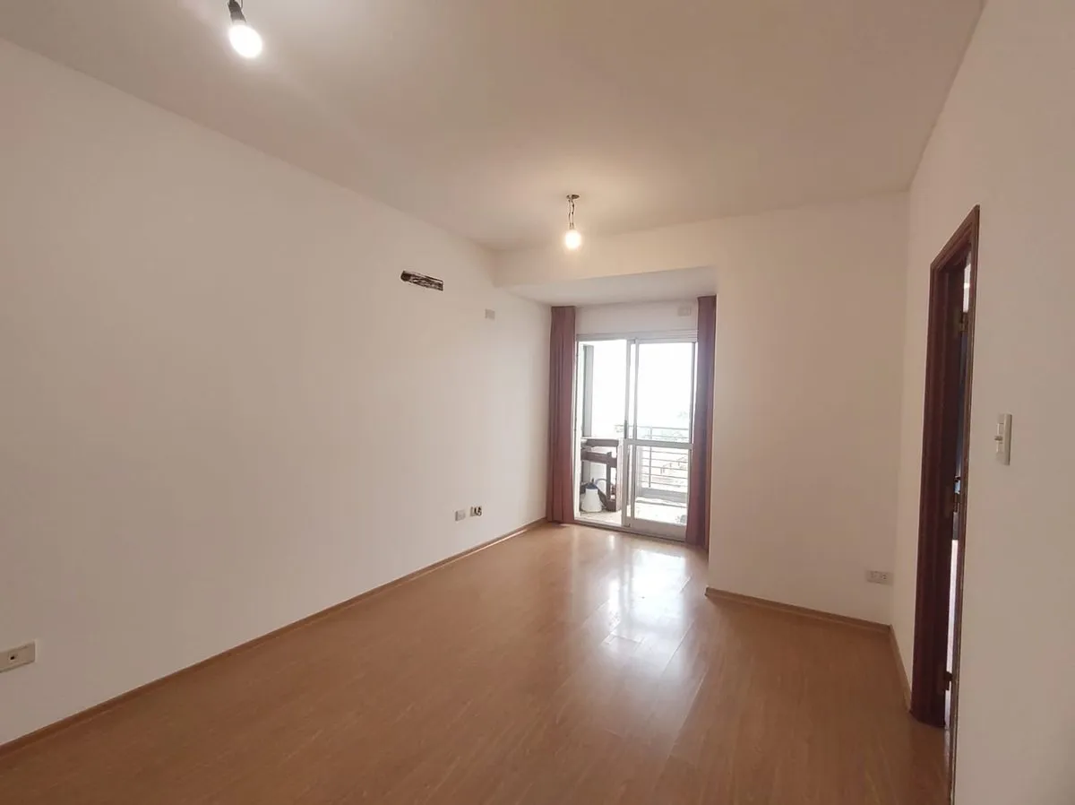 Apartamento de 1 quarto para alugar em La Plata